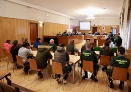 Los acusados al inicio de la vista en la Audiencia Provincial de Valladolid, este lunes.