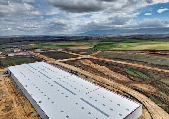 Vista aérea de las obras de urbanización del polígono de Bernuy de Porreros.