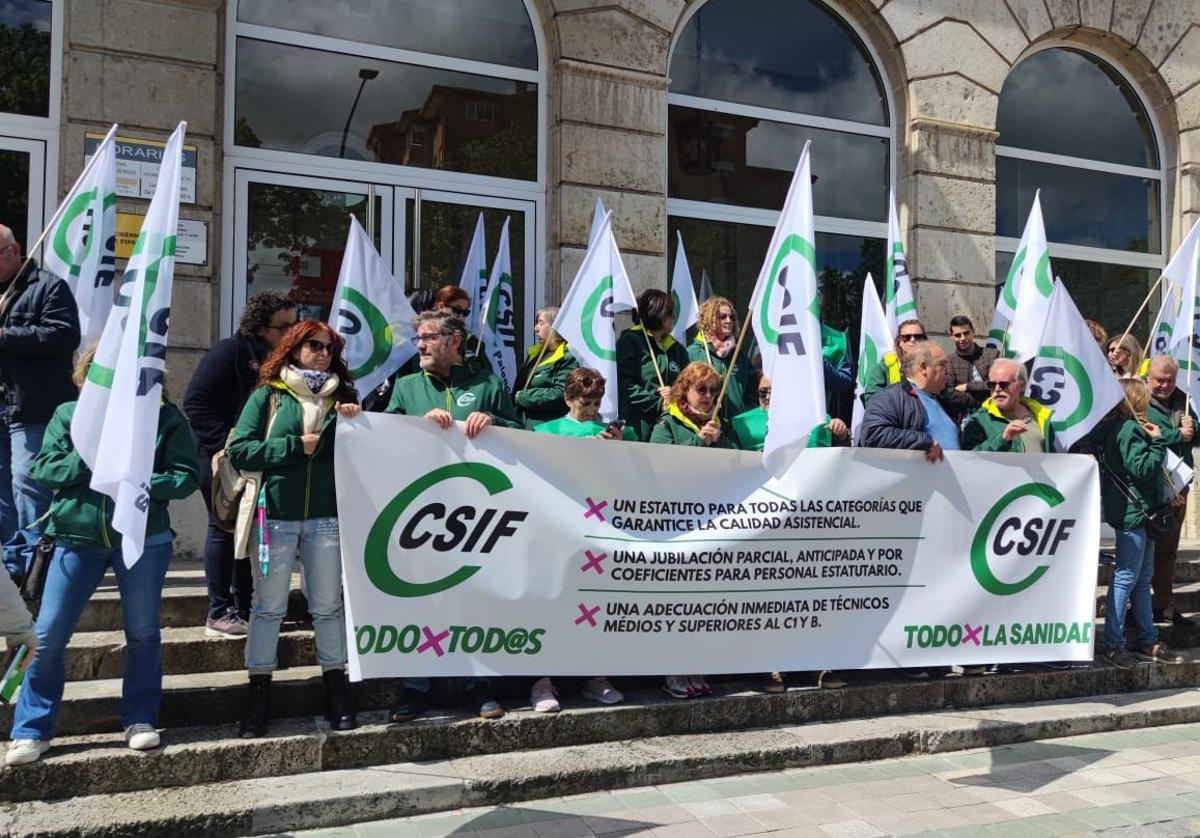 CSIF se moviliza contra «promesas incumplidas» sobre el Estatuto Marco de Sanidad