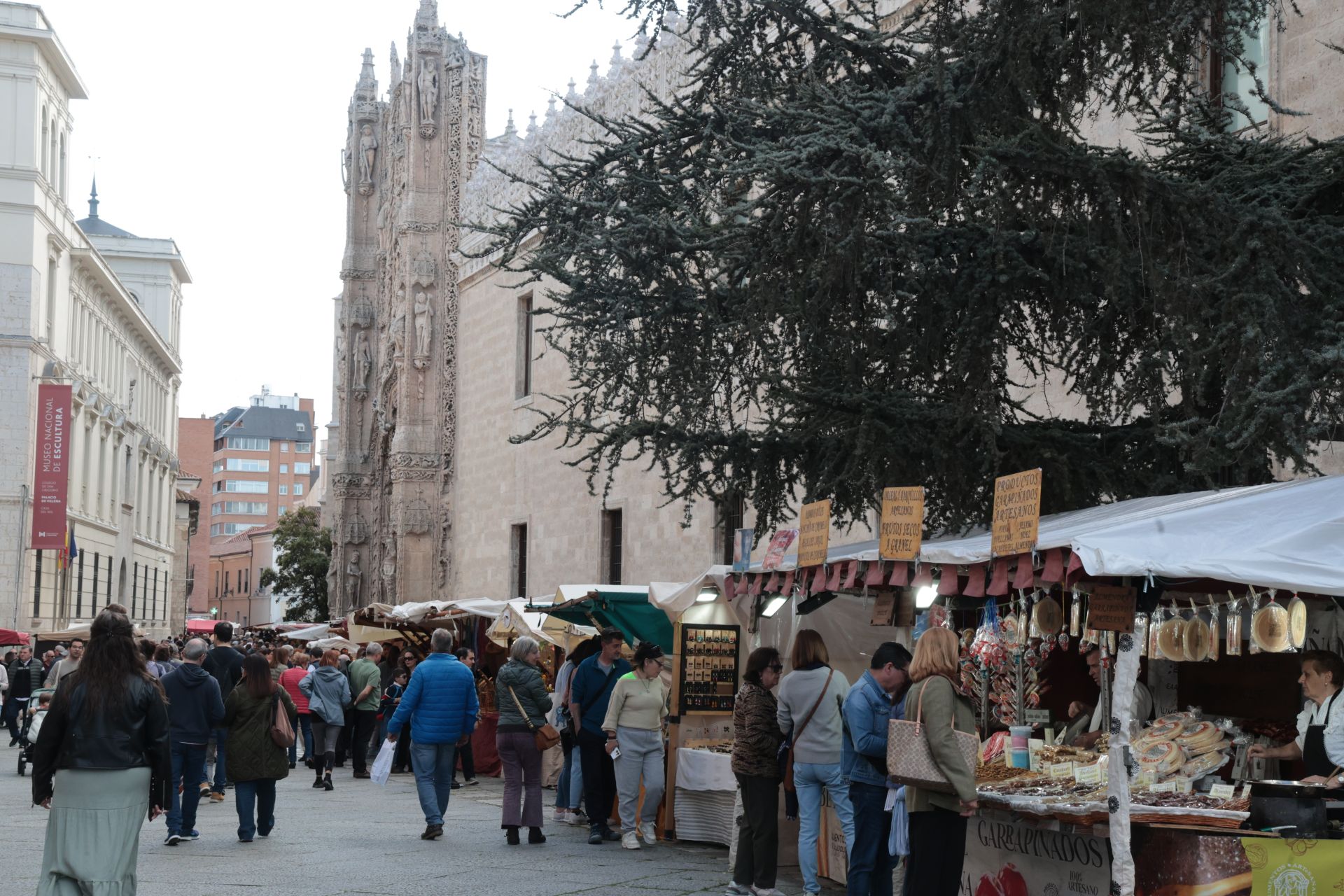 Las imágenes del Mercado Castellano en Valladolid