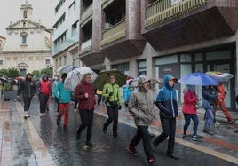 Aspanis desafía a la lluvia