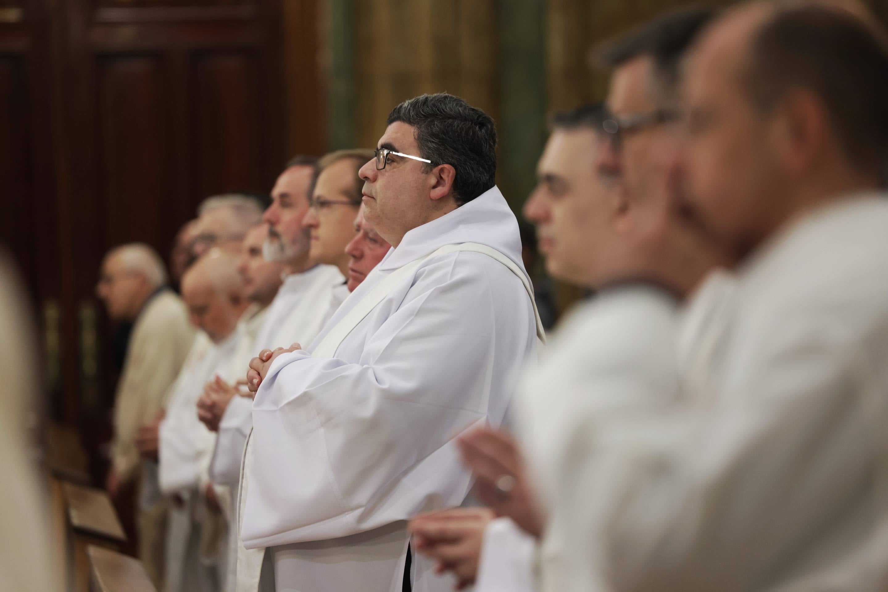 El homenaje a los sacerdotes del clero vallisoletano, en imágenes