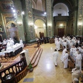 Acto de celebración de San Juan de Ávila, patrón del Clero Secular Diocesano Español y homenaje a sacerdotes vallisoletanos por sus años de servicio.