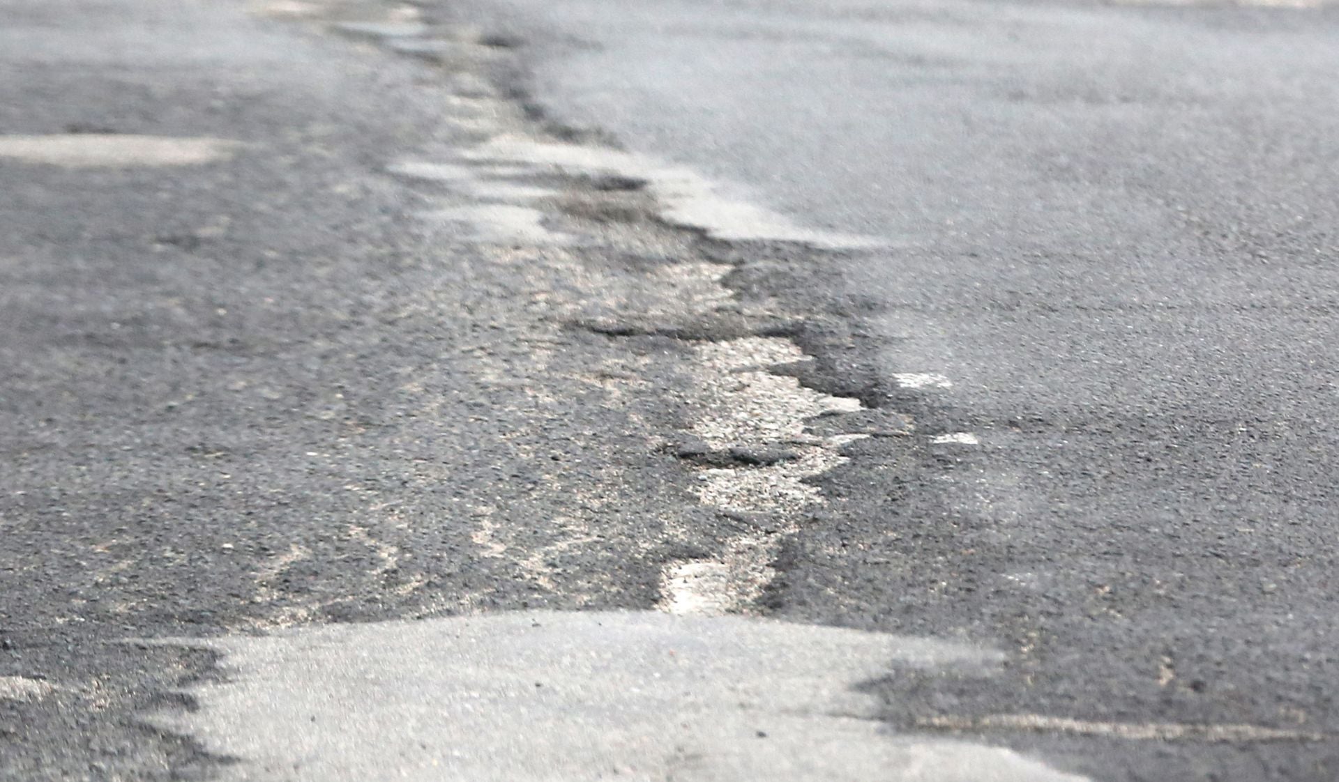 Fotos: el paseo de Santo Domingo, lleno de baches antes del inicio de las obras