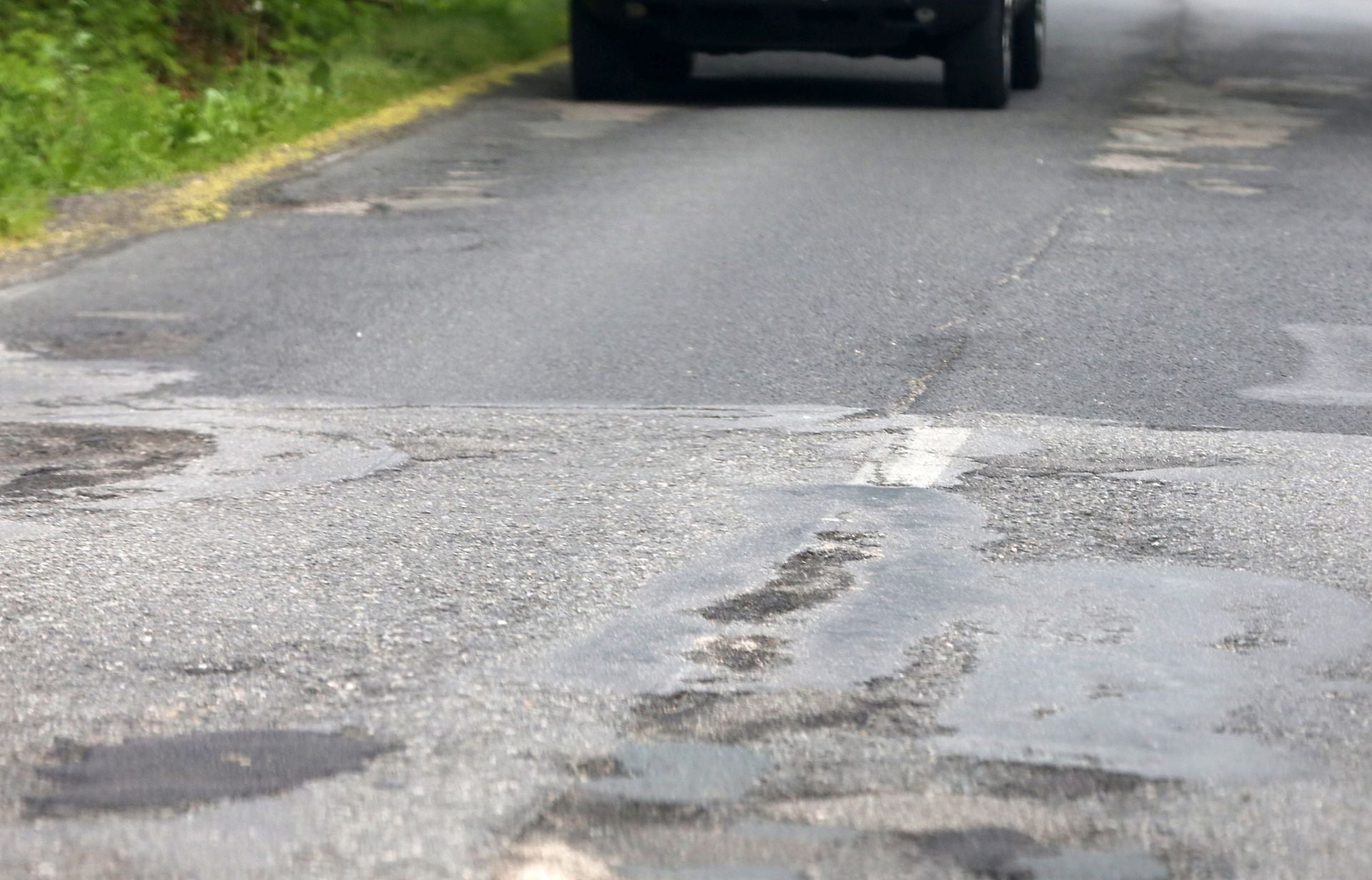 Fotos: el paseo de Santo Domingo, lleno de baches antes del inicio de las obras