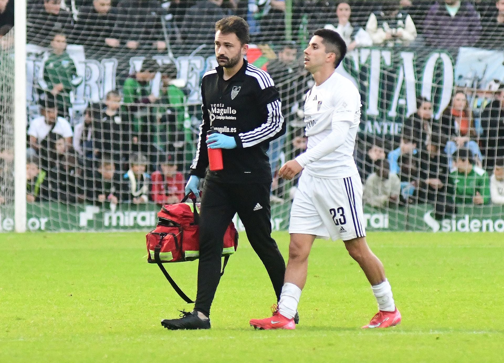 Fotos del partido entre el Sestao y la Segoviana