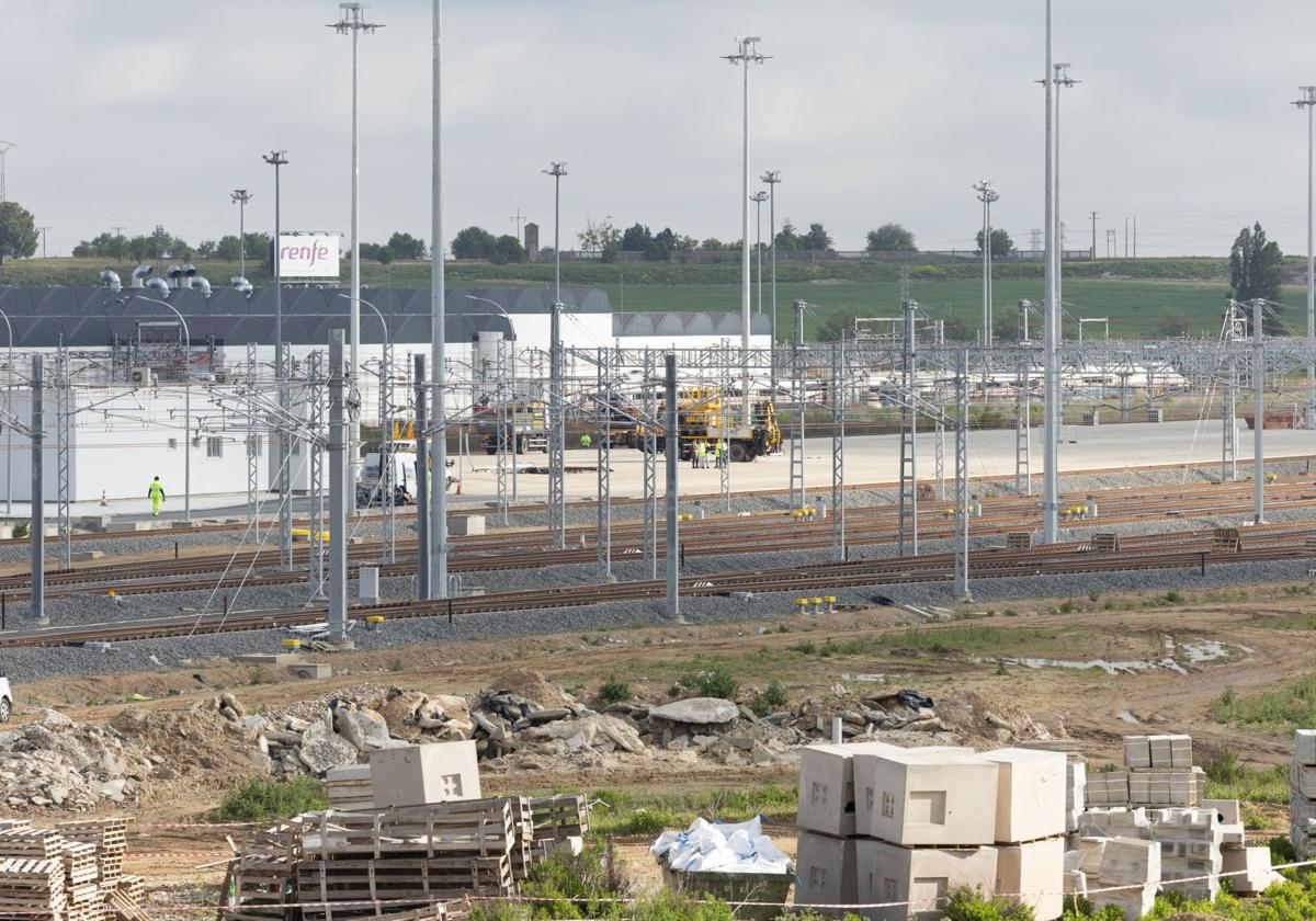 La variante Este de los talleres Renfe, en imágenes