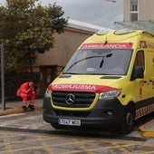 Heridos dos trabajadores al saltarles material incandescente en una fábrica de Venta de Baños