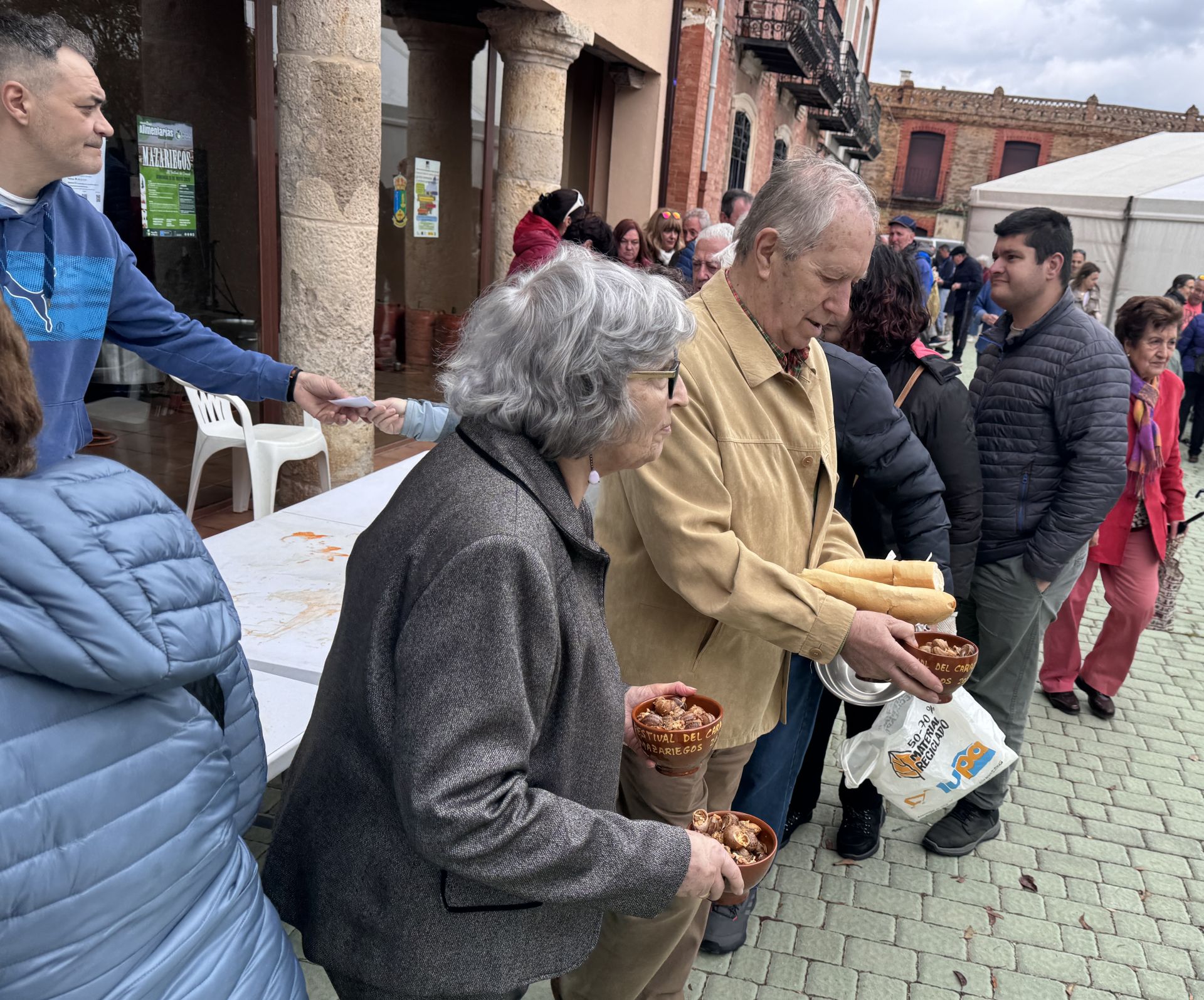 Mazariegos disfruta del Festival del Caracol