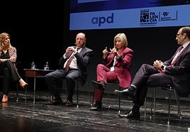 Expertos participantes en el Innovaday Palencia 2025, este lunes en el Principal.