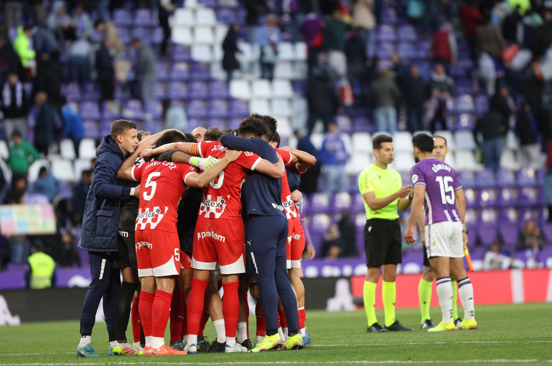 La derrota del Real Valladolid ante el Girona, en imágenes