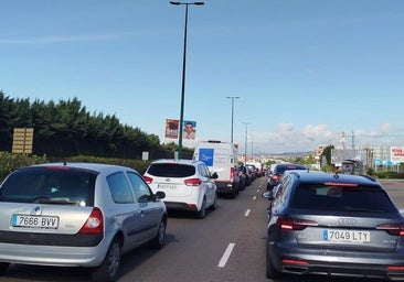 El pintado de un paso de cebra atasca el entorno de San Agustín
