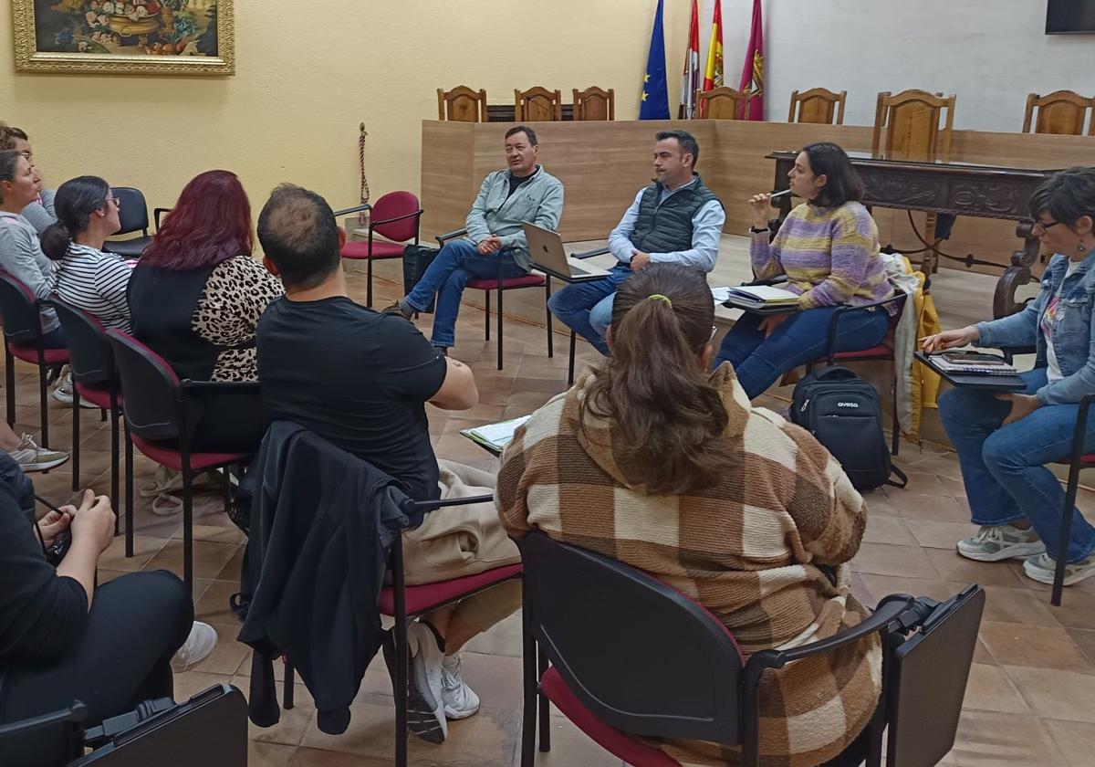 Un momento de la reunión de ayer.