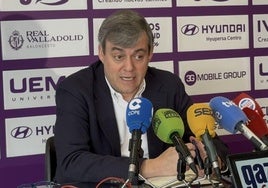 Lorenzo Alonso, todavía presidente del UEMC, en su comparecencia de este jueves.