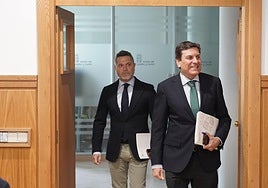 El portavoz de la Junta de Castilla y León, Carlos Fernández Carriedo, este jueves.