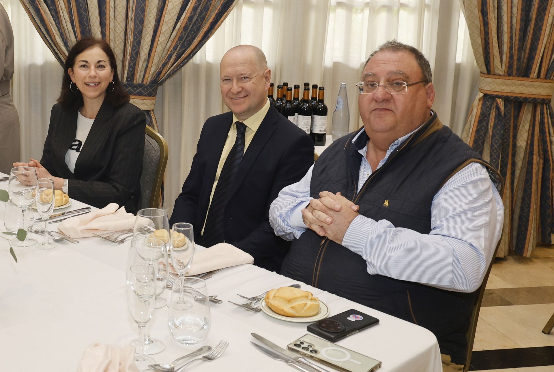 Comida de despedida al jefe de la Comandancia en Palencia