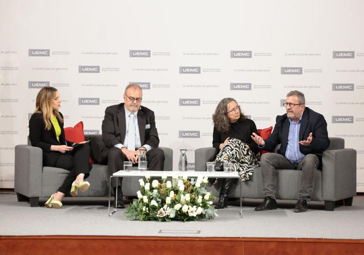 Andrea Olmedo, Fernando Rey, Ana Ruiz y Mariano J. Melendo.