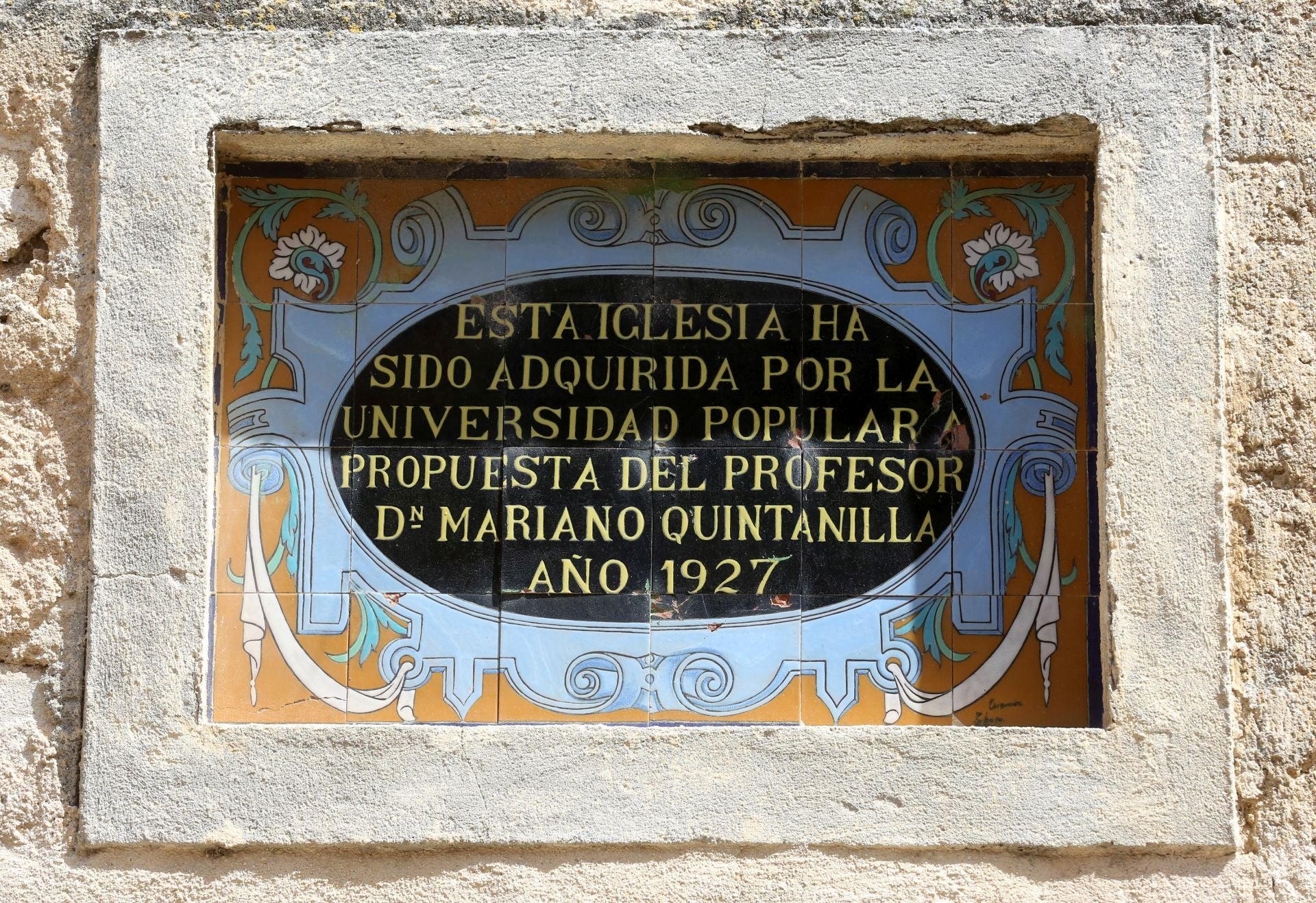Itinerario gráfico por las placas conmemorativas de Segovia