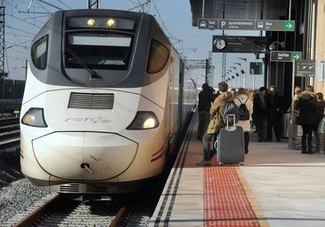 Diputados y senadores del PSOE deberán votar la supresión de trenes en Medina, Segovia y Zamora