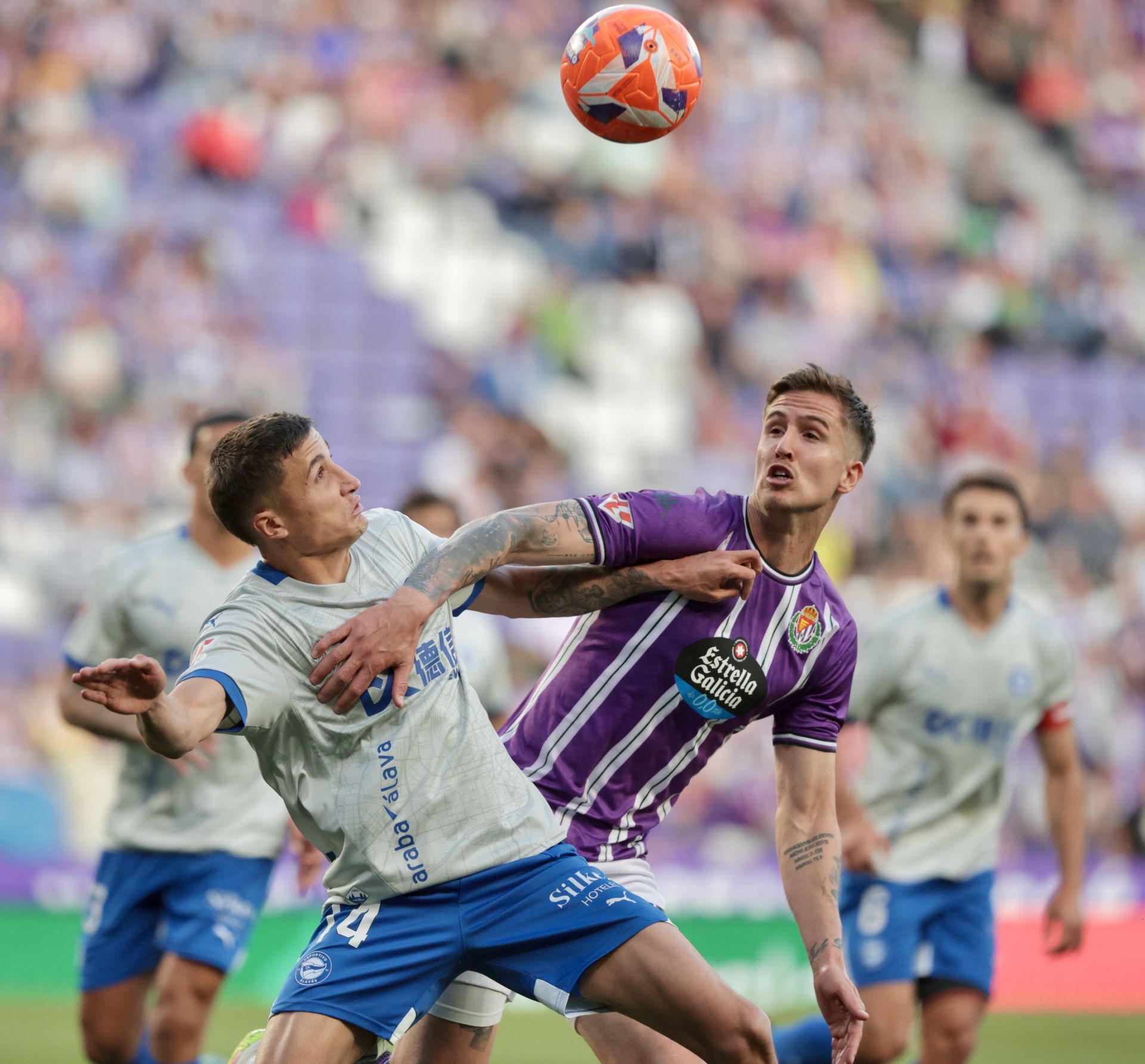 Las imágenes del partido entre el Real Valladolid y el Alavés