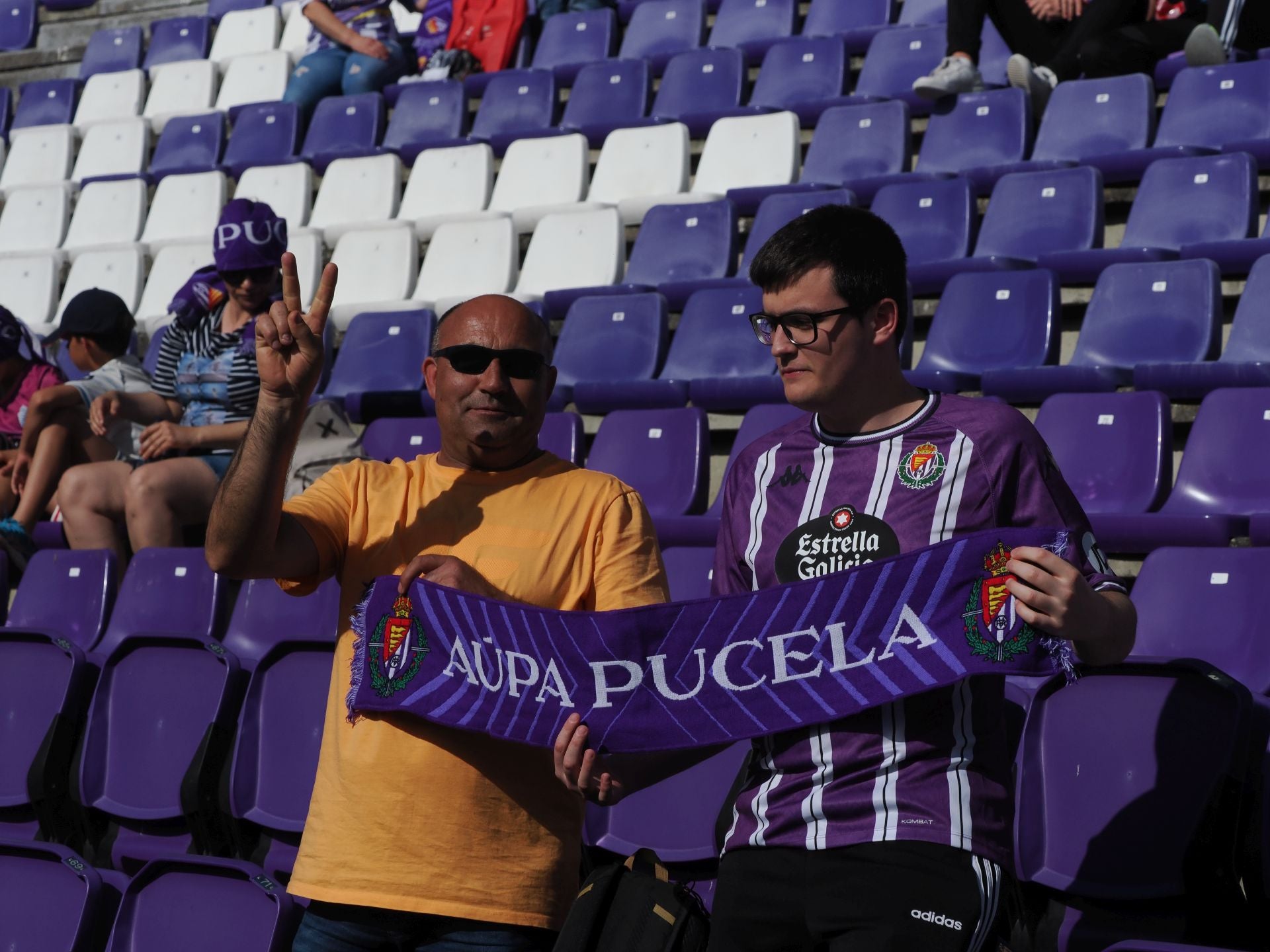 Búscate en la grada del estadio José Zorrilla (3/4)