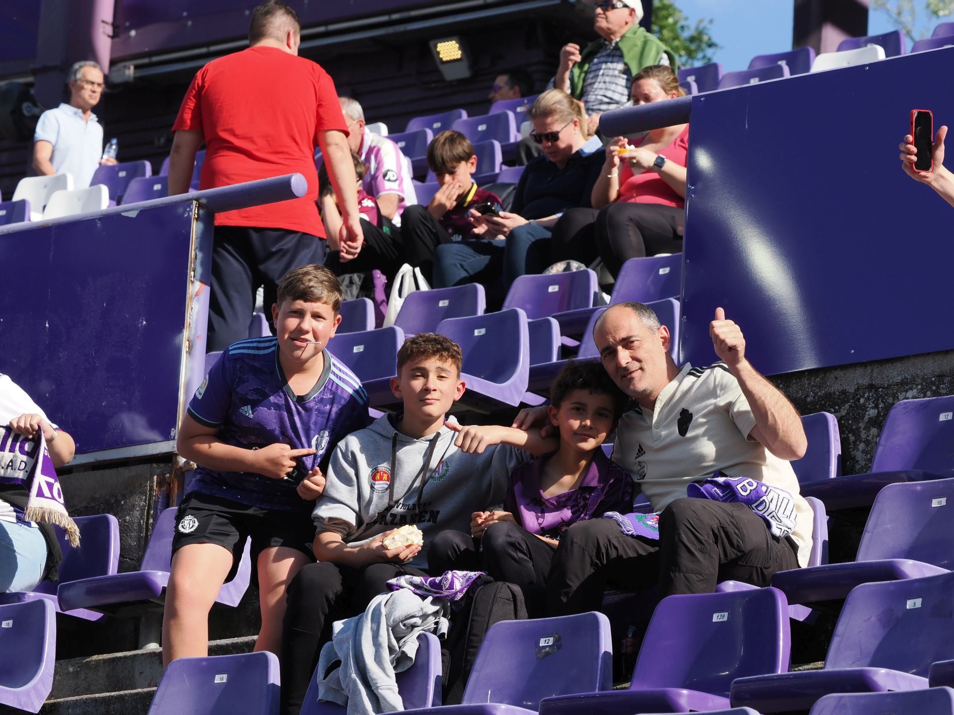 Búscate en la grada del estadio José Zorrilla (4/4)