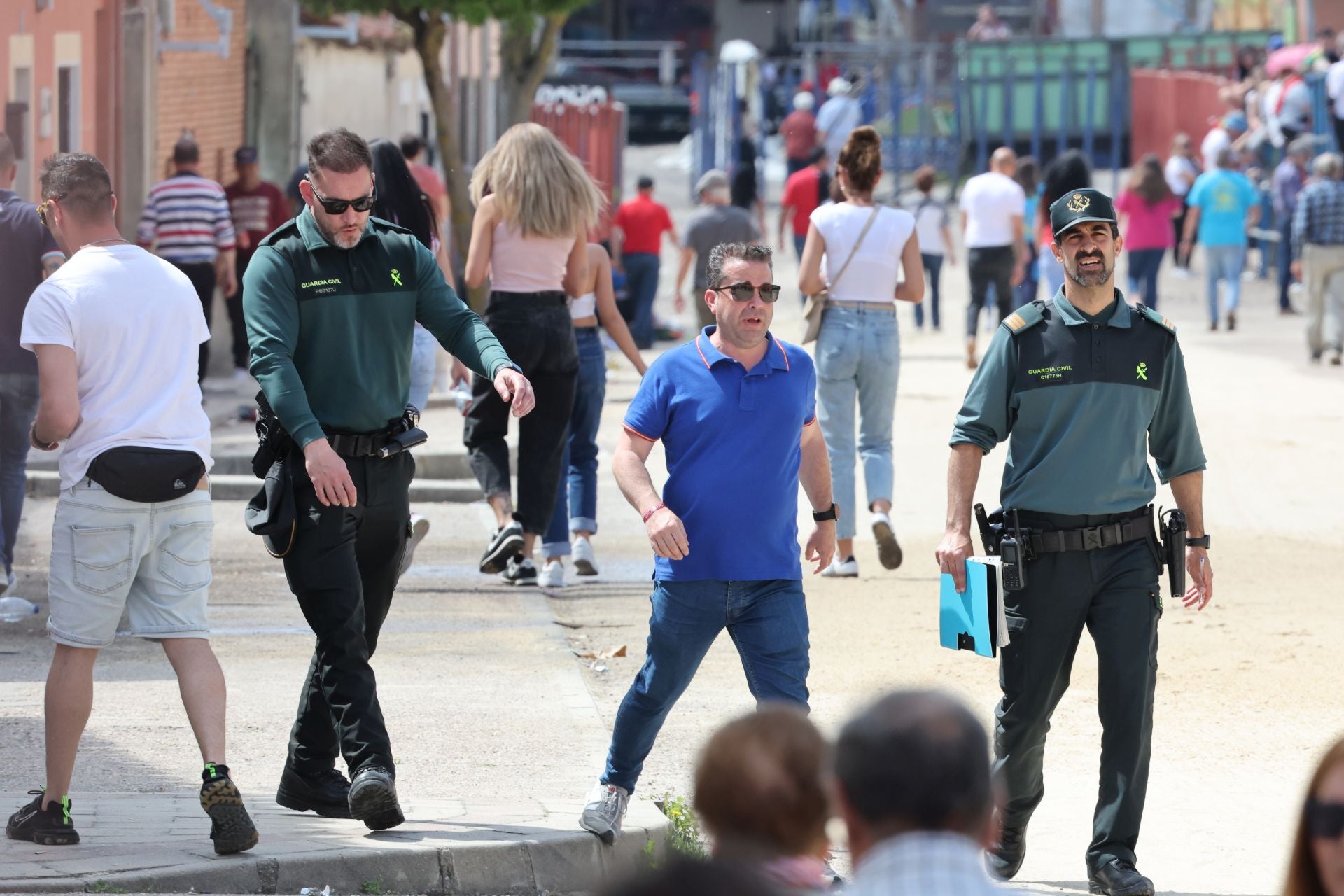 Encierro del domingo por la mañana en Valdestillas