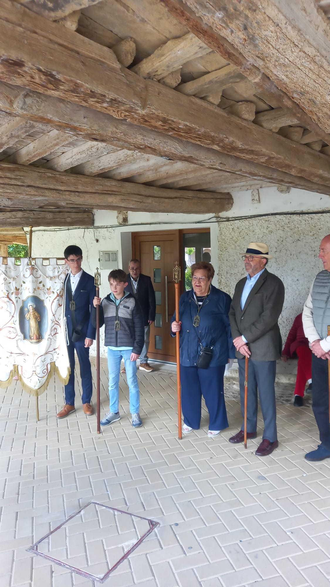 Cuenca de Campos traslada a San Bernardino a su ermita