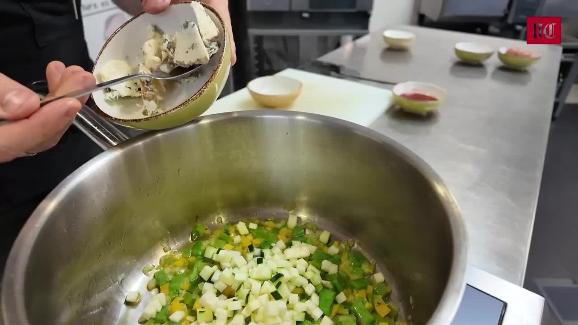 Recetas de Valladolid: el chef Raúl del Moral elabora un original pisto
