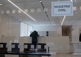 Cartel colocado en el área de atención del Registro Civil en los nuevos juzgados de Segovia.