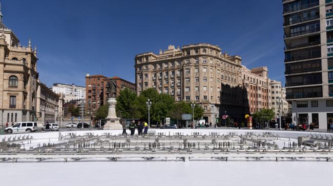 ¿Cuántos surtidores tiene la fuente de la Plaza de Zorrilla?