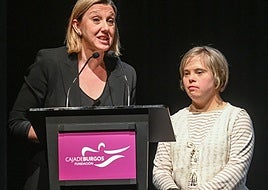 La vicepresidenta y consejera Isabel Blanco, durante la gala de celebración del 40 aniversario de la Asociación Síndrome de Down Burgos.