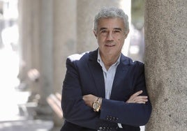 El escritor Javier Casado Alonso.