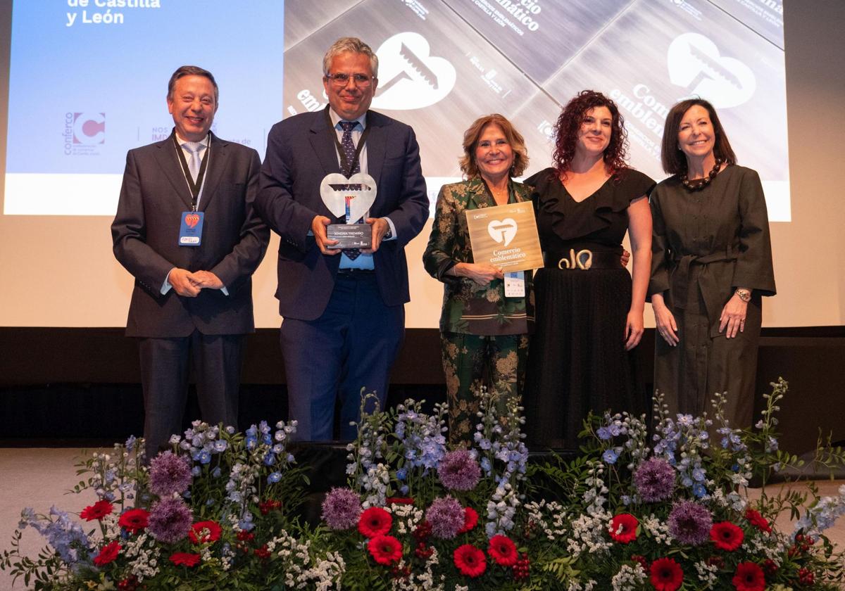 La joyería Tremiño, reconocida como el primer comercio emblemático de la provincia de Valladolid.