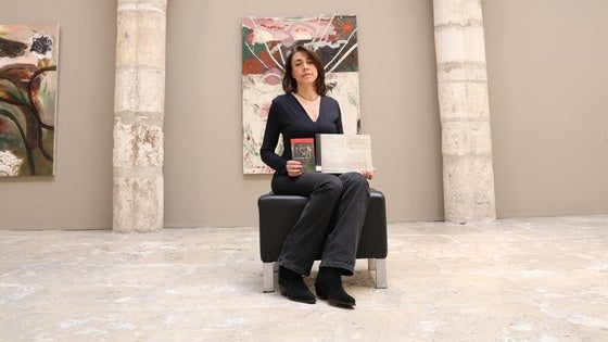 Irune Fiz en el Museo de Arte de la Universidad de Valladolid con sus recomendaciones literarias.