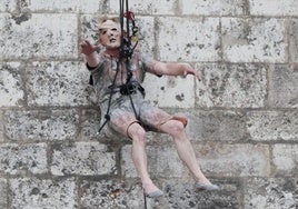 Un momento del espectáculo 'Quasimodo y Esmeralda' en La Antigua.