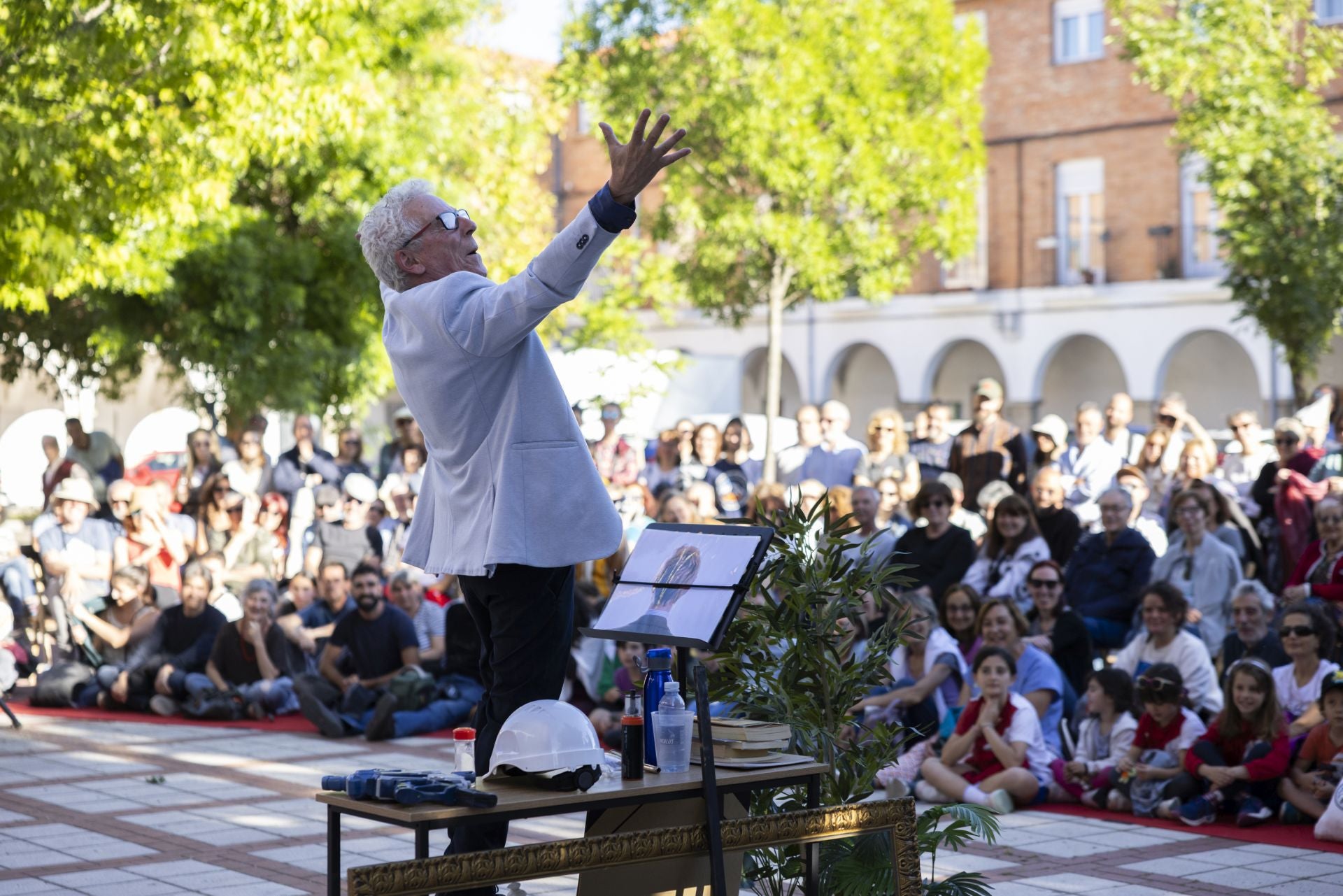 Teatro de CalleZanguango Teatro - El peor espectáculo del mundo