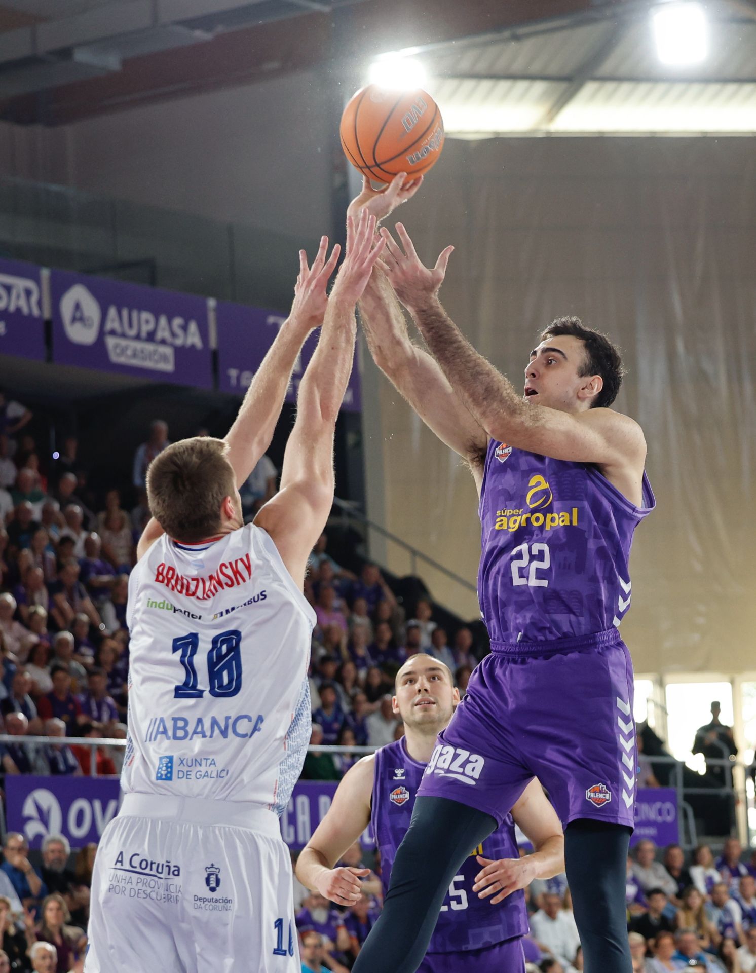 Súper Agropal Palencia 101-94 Obradoiro