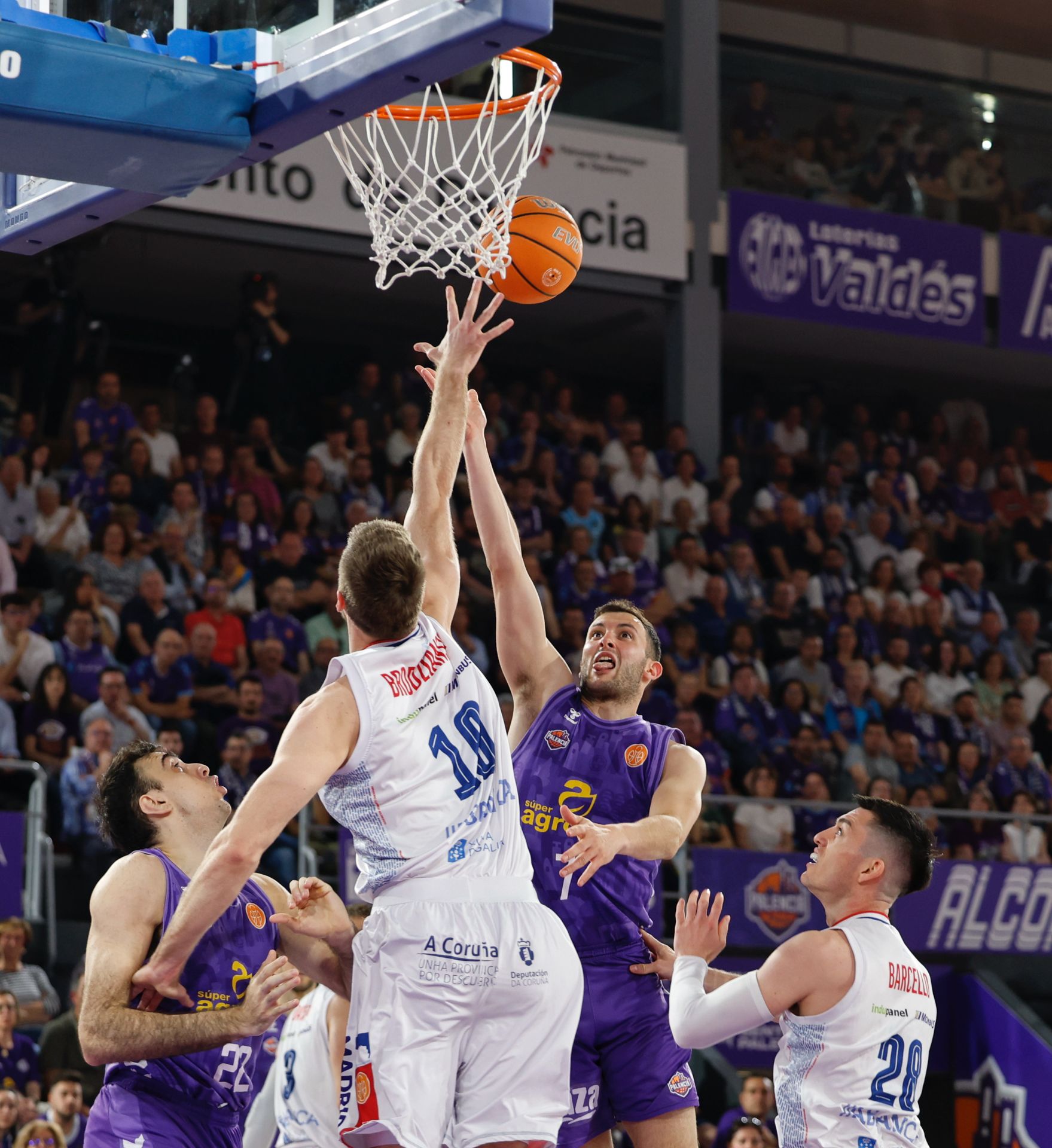Súper Agropal Palencia 101-94 Obradoiro