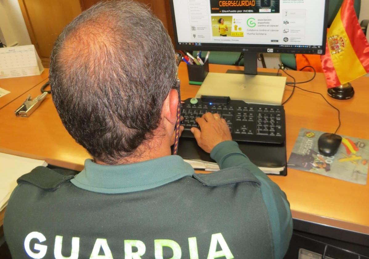 Gasta 1.127 euros en un club de alterne y denuncia que le han robado la tarjeta