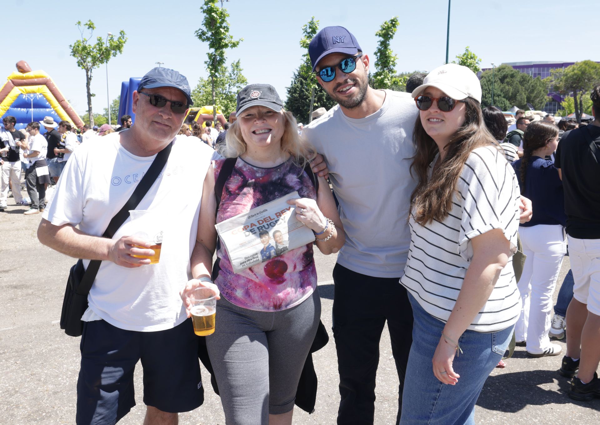 Las imágenes de la Fan Zone de la final de la Copa del Rey de rugby