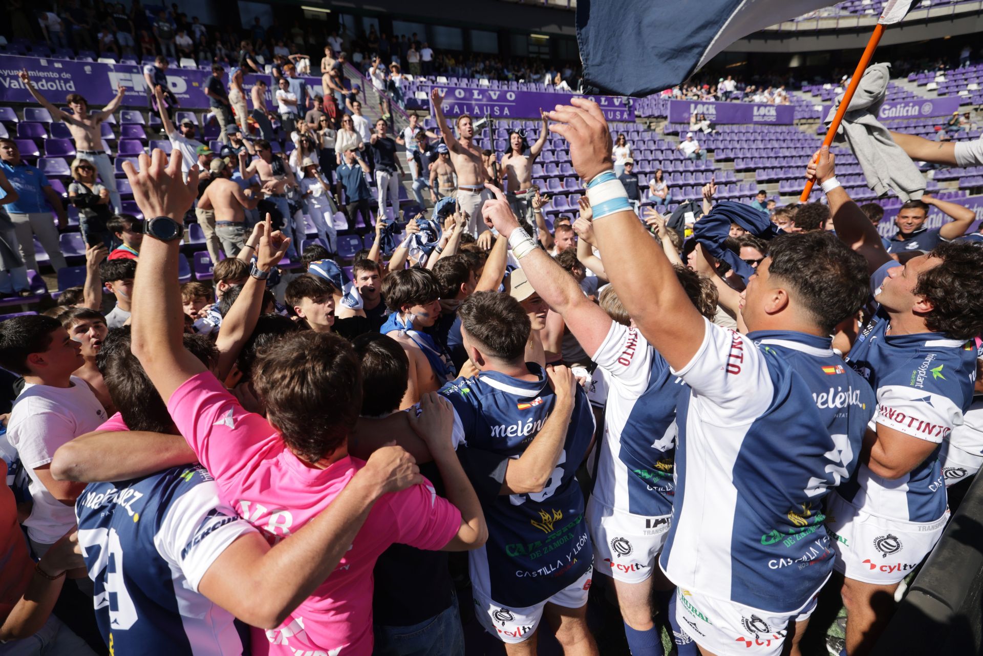 El VRAC celebra con su afición la Copa del Rey de rugby conquistada en Zorrilla
