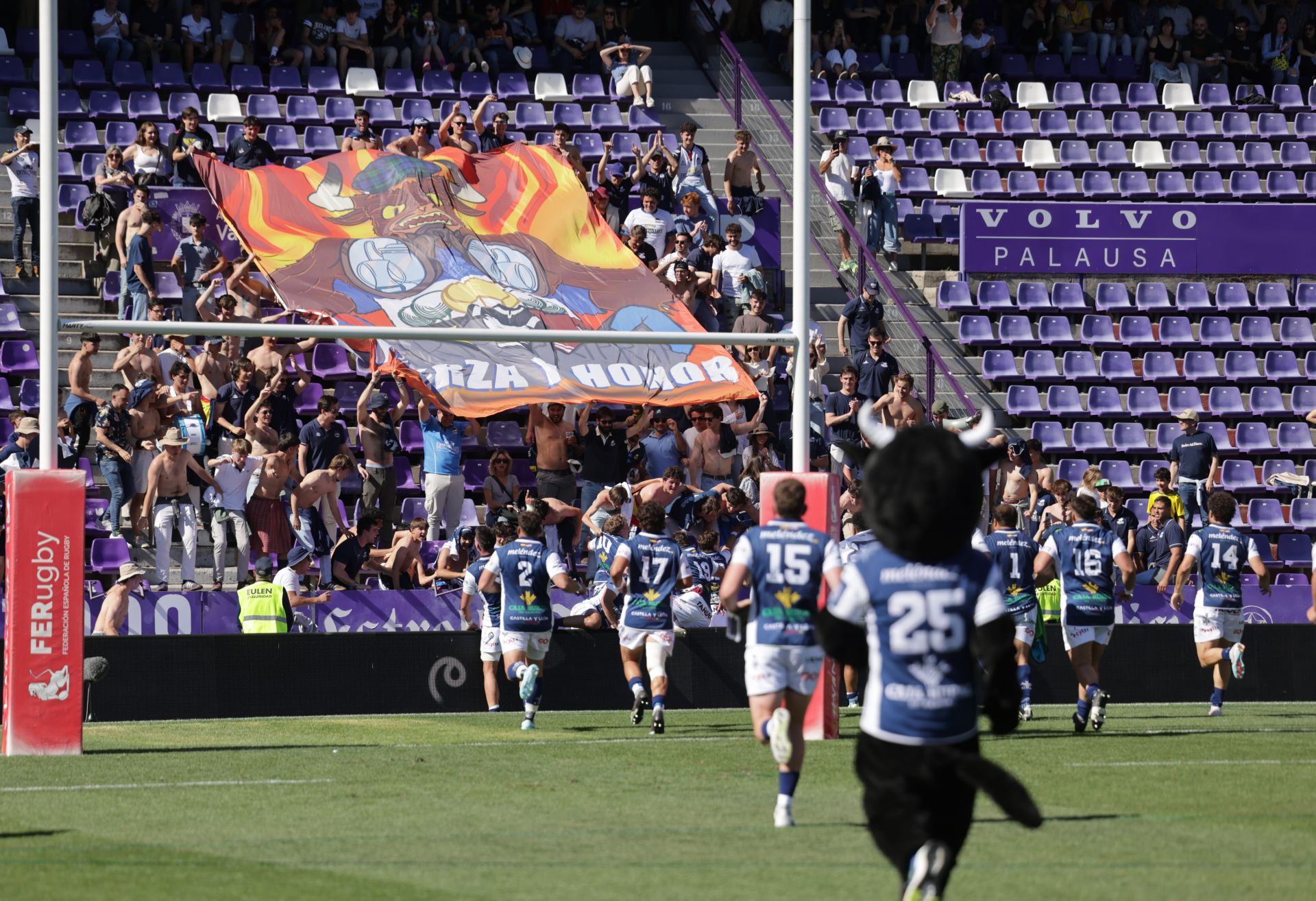 El VRAC celebra con su afición la Copa del Rey de rugby conquistada en Zorrilla