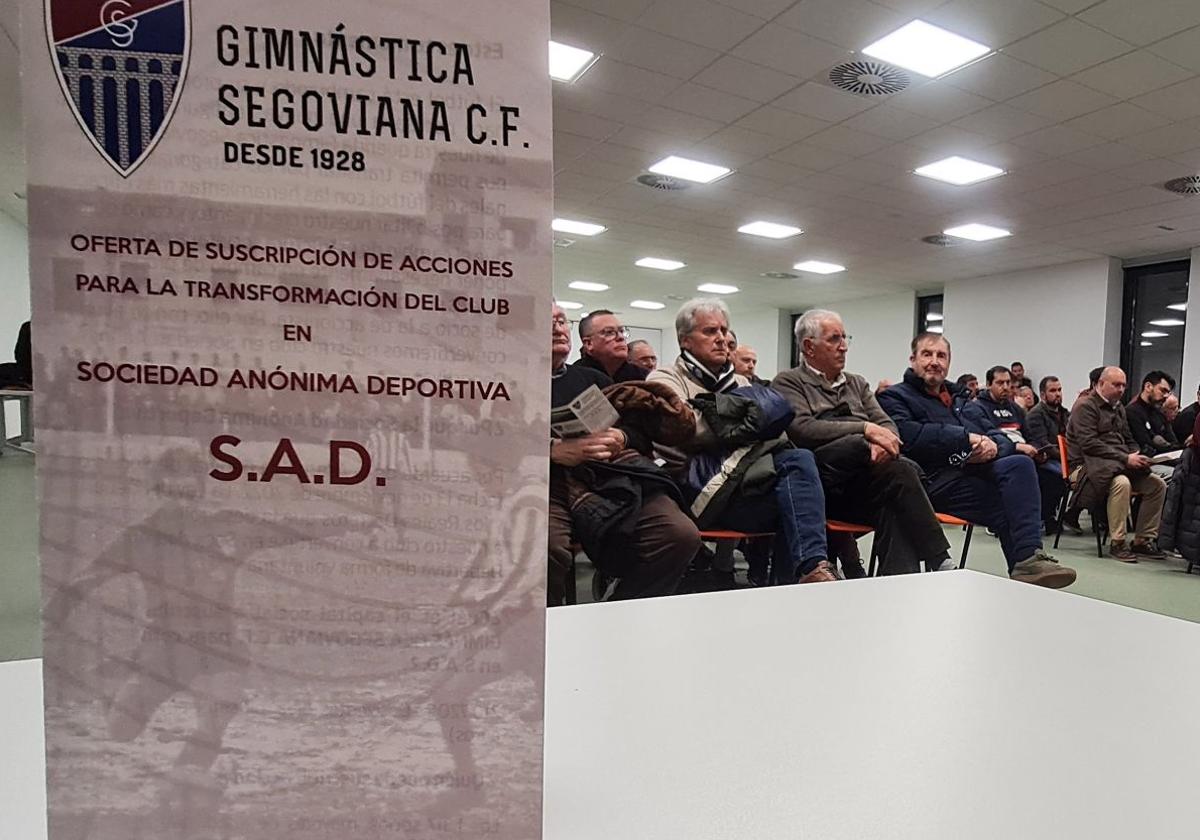 Folleto informativo sobre la SAD en una asamblea anterior.