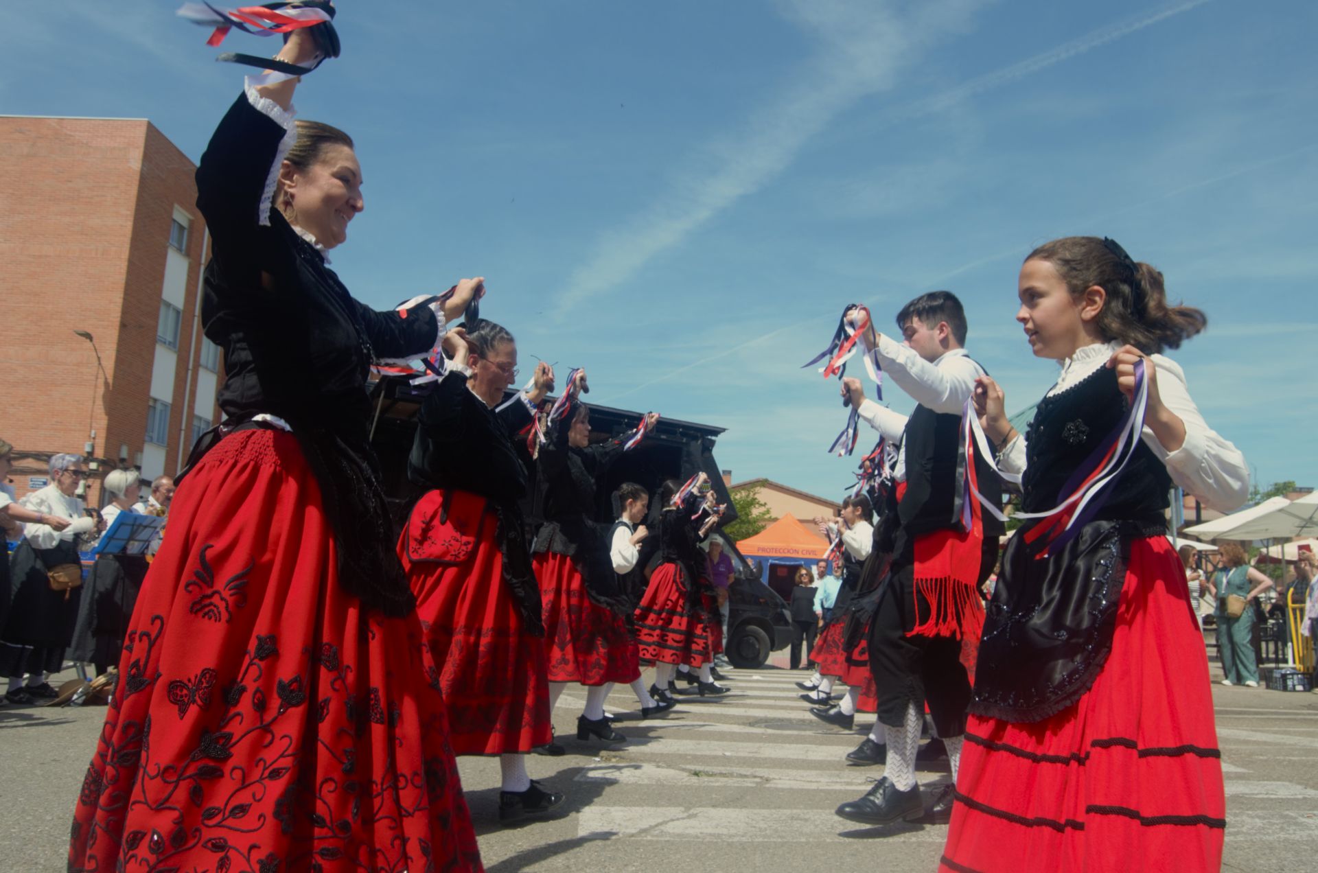 La segunda jornada de la Feria del Espárrago en Tudela de Duero, en imágenes