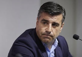 Nico Rodríguez, en 2022 cuando ocupaba el cargo de director deportivo del Granada.