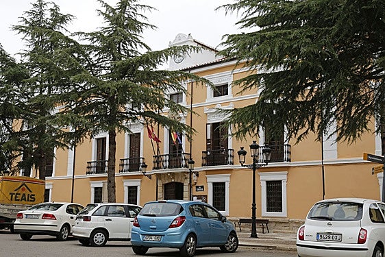 Paredes aprueba un presupuesto para 2025 que supera los 3 millones