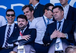 El director general del Real Valladolid, Luis García, junto a Domingo Catoira, el pasado sábado en Leganés.