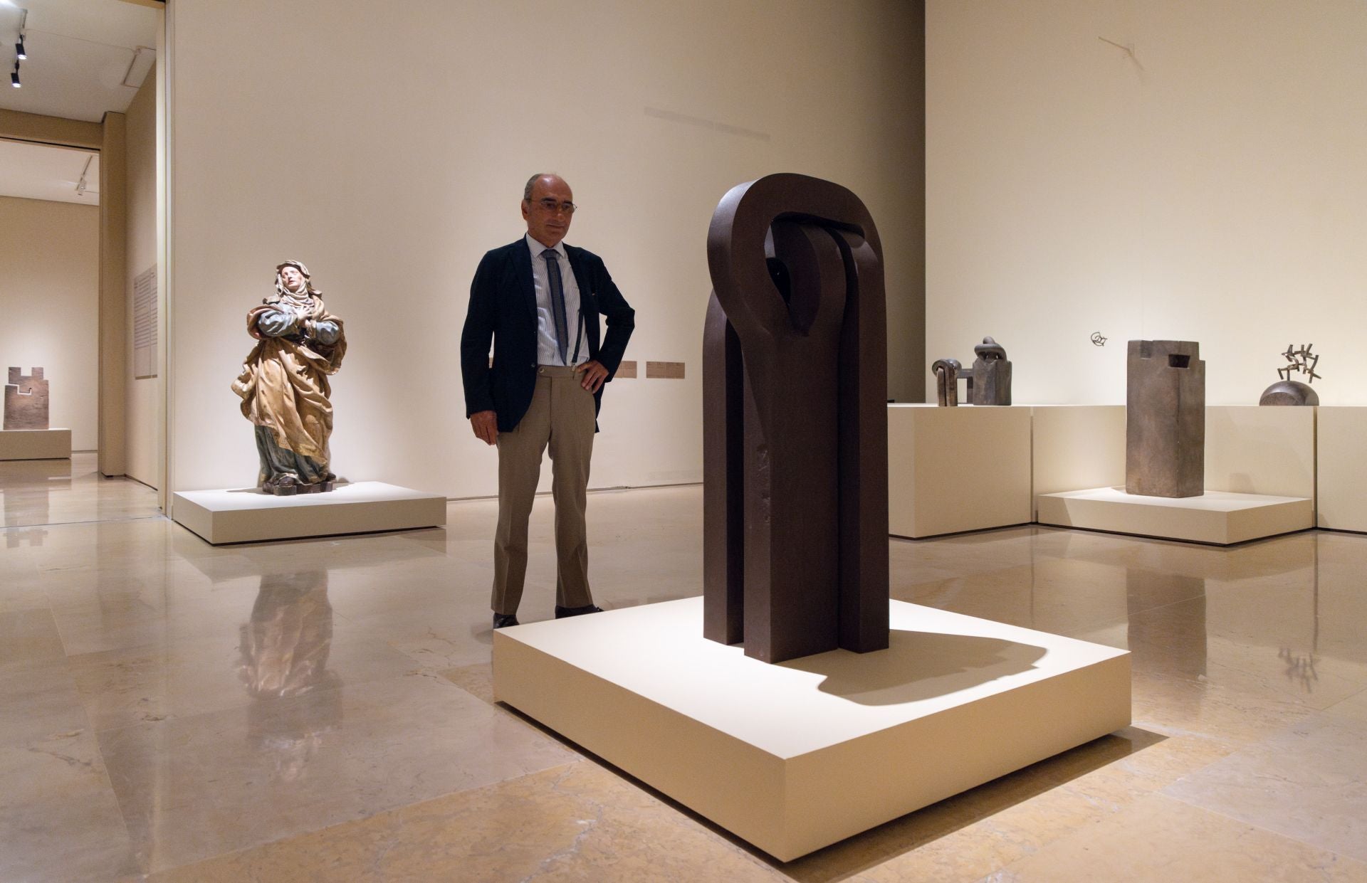 Las imágenes de la exposición que confronta a Chillida con el barroco
