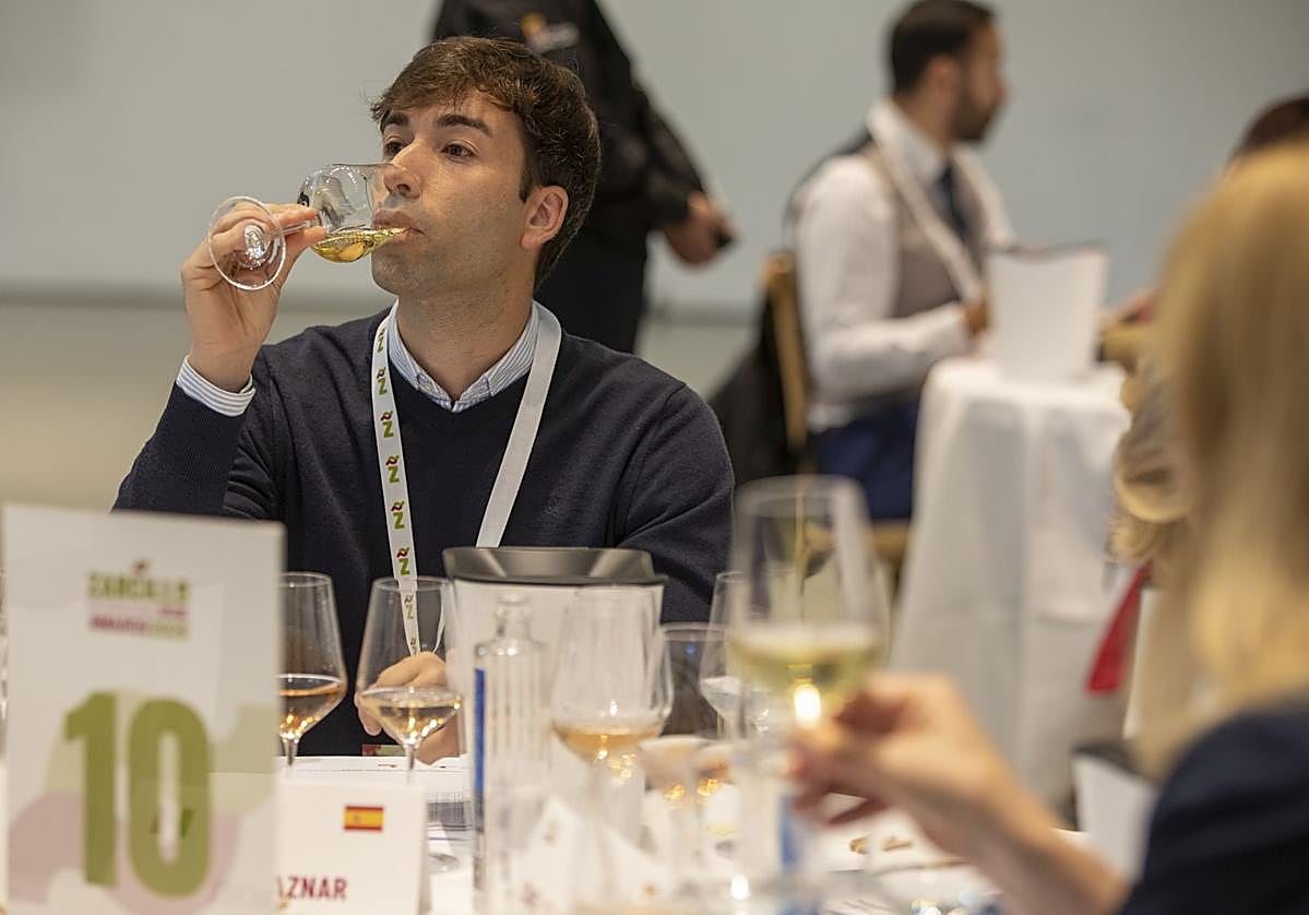 Una de las catas durante los Premios Zarcillo.